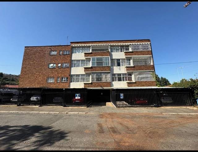 1 BEDROOM APARTMENT FOR SALE IN CYRILDENE